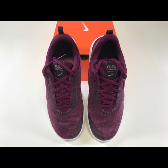 New! Women’s Nike Flex Experience Run 8 - Picture 3 of 5